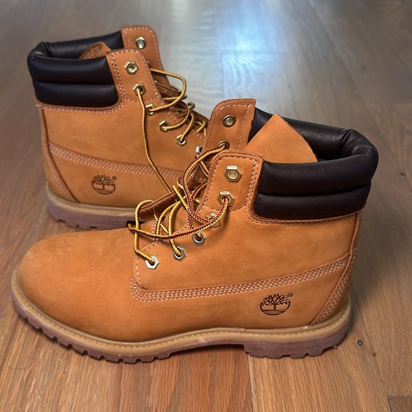 BRAND NEW Timberland Women’s Linden Woods Boot Size 8.5 - Picture 11 of 12